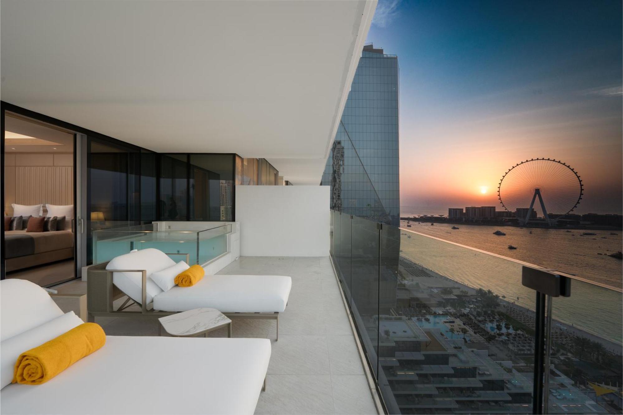 Five Luxe Ξενοδοχείο Ντουμπάι Εξωτερικό φωτογραφία View of the Dubai Eye from the hotel