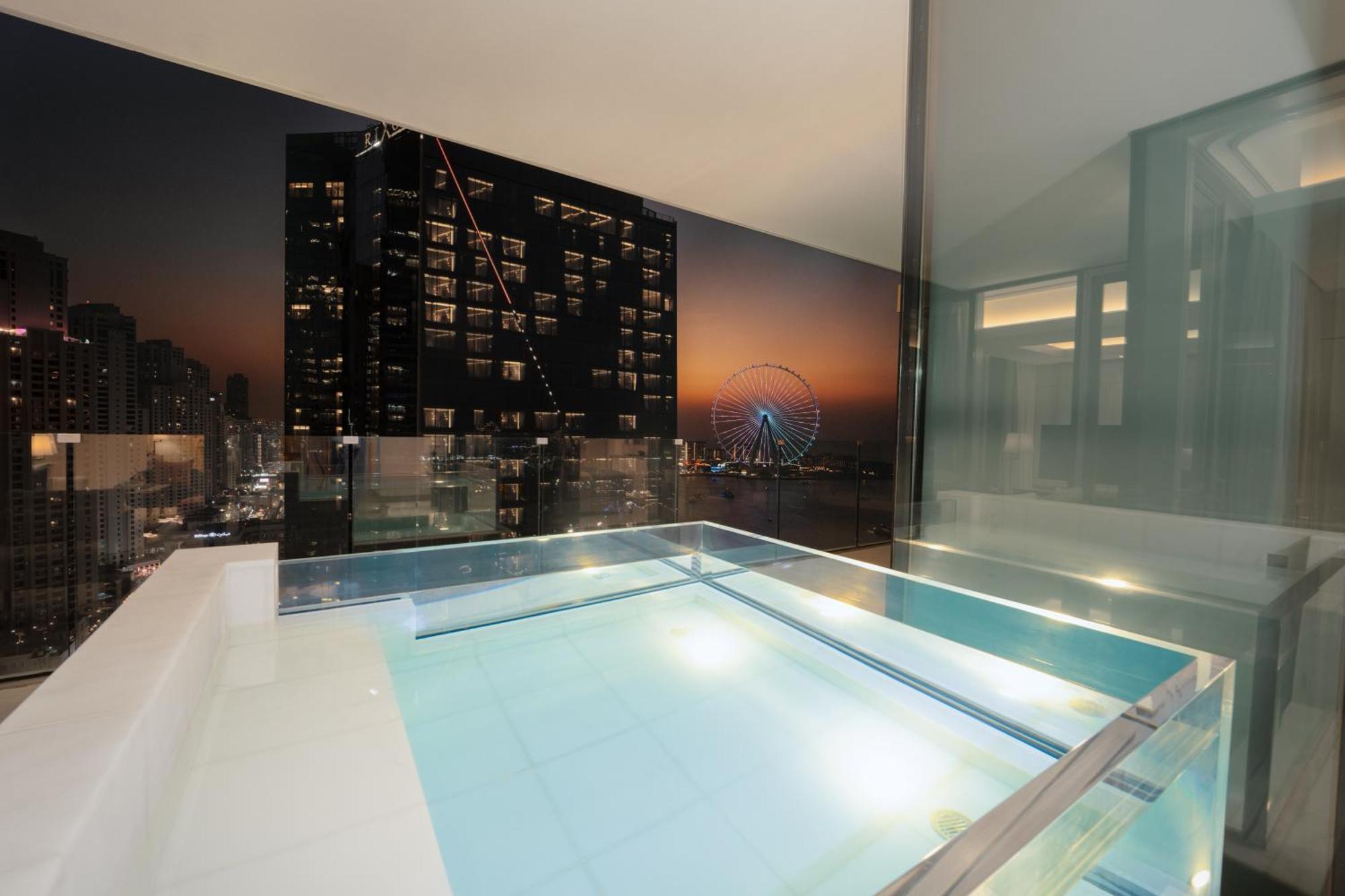 Five Luxe Ξενοδοχείο Ντουμπάι Εξωτερικό φωτογραφία Sky Pool