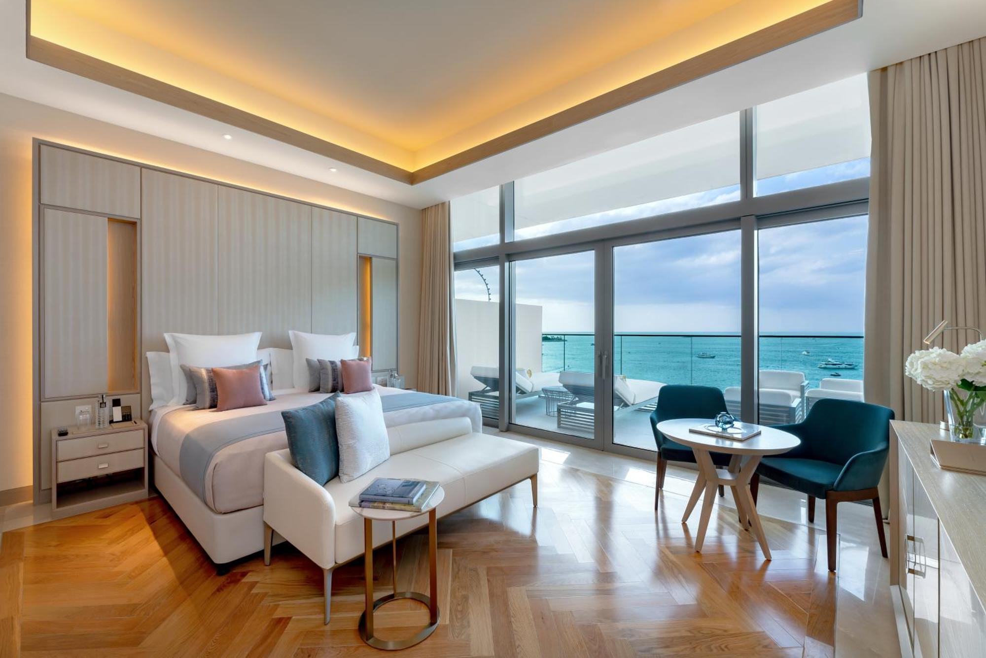 Five Luxe Ξενοδοχείο Ντουμπάι Εξωτερικό φωτογραφία A bedroom at the hotel